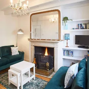 Holiday home Host & - Gun Gutter House, Staithes