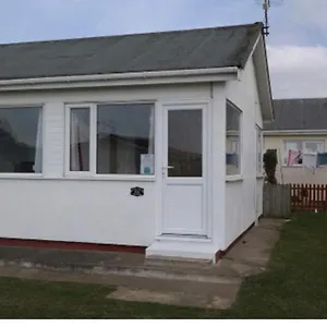 Chalet Captivating 2-bed, Bessingby